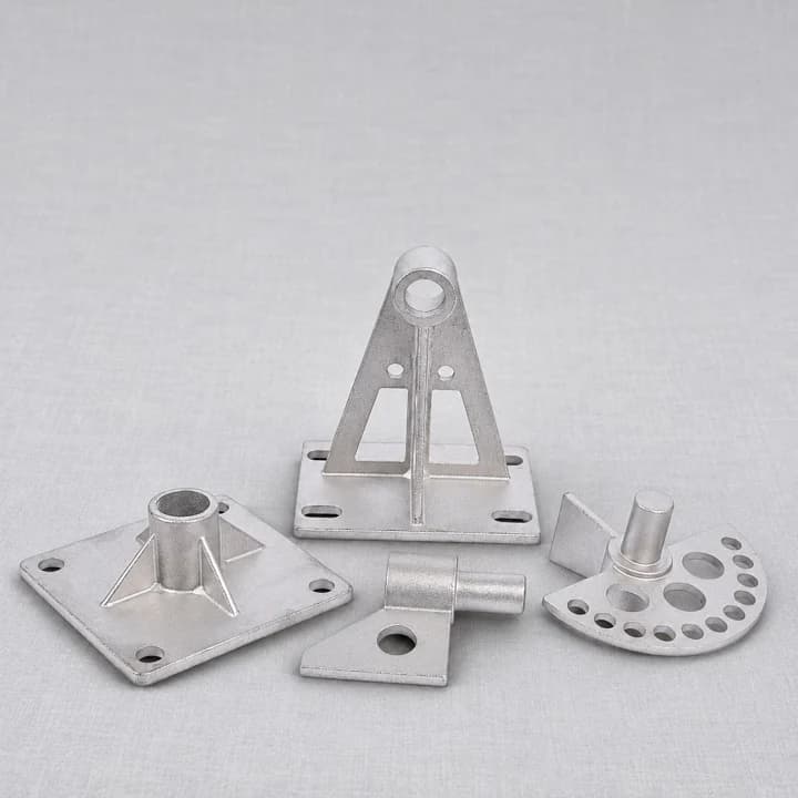 Mounting Plates & Brackets shown in the supplied casting product photograph