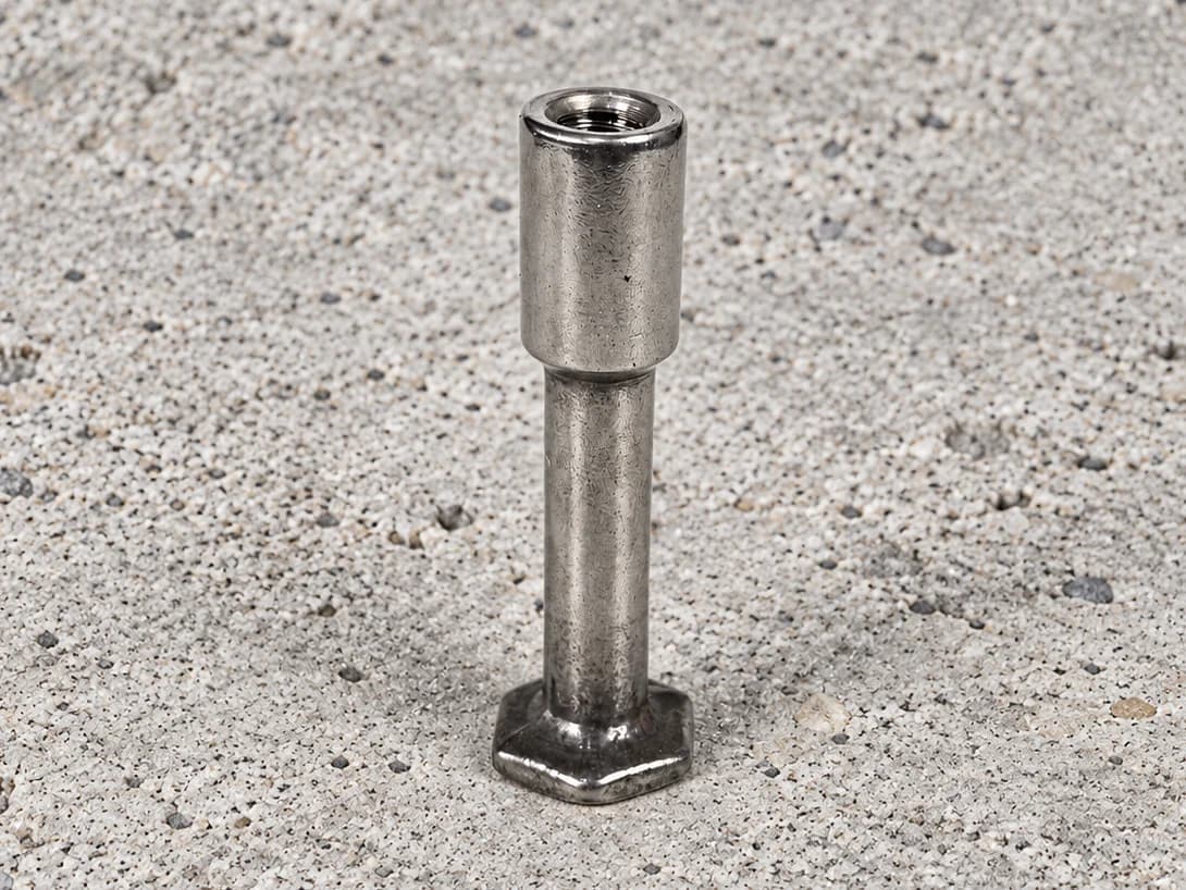 Internally Threaded Foot Anchors: alternative component view
